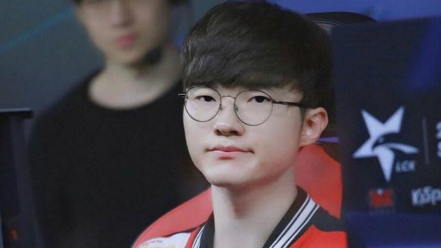 更是体系与 更是体系与